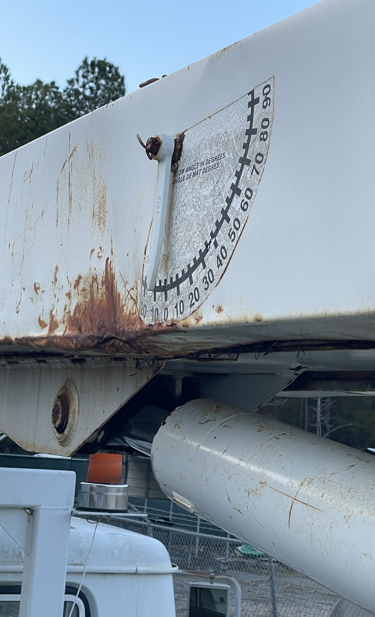 1990 INTERNATIONAL 4900 Pittman Pole Cat Digger Derrick - Image 8